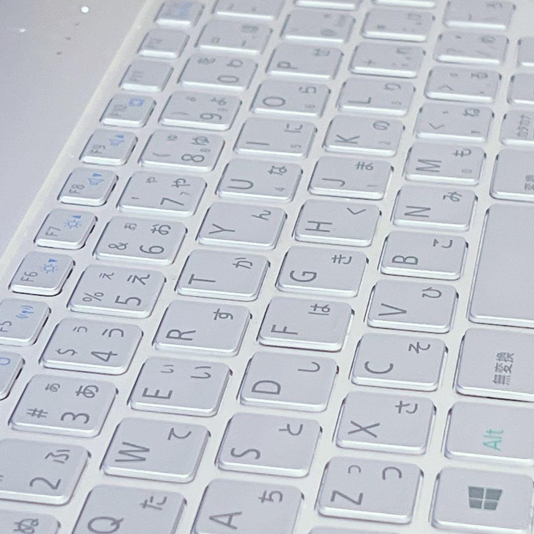 美品、高速SSD、コアi5、win、イラレ、Office2021、カメラあり