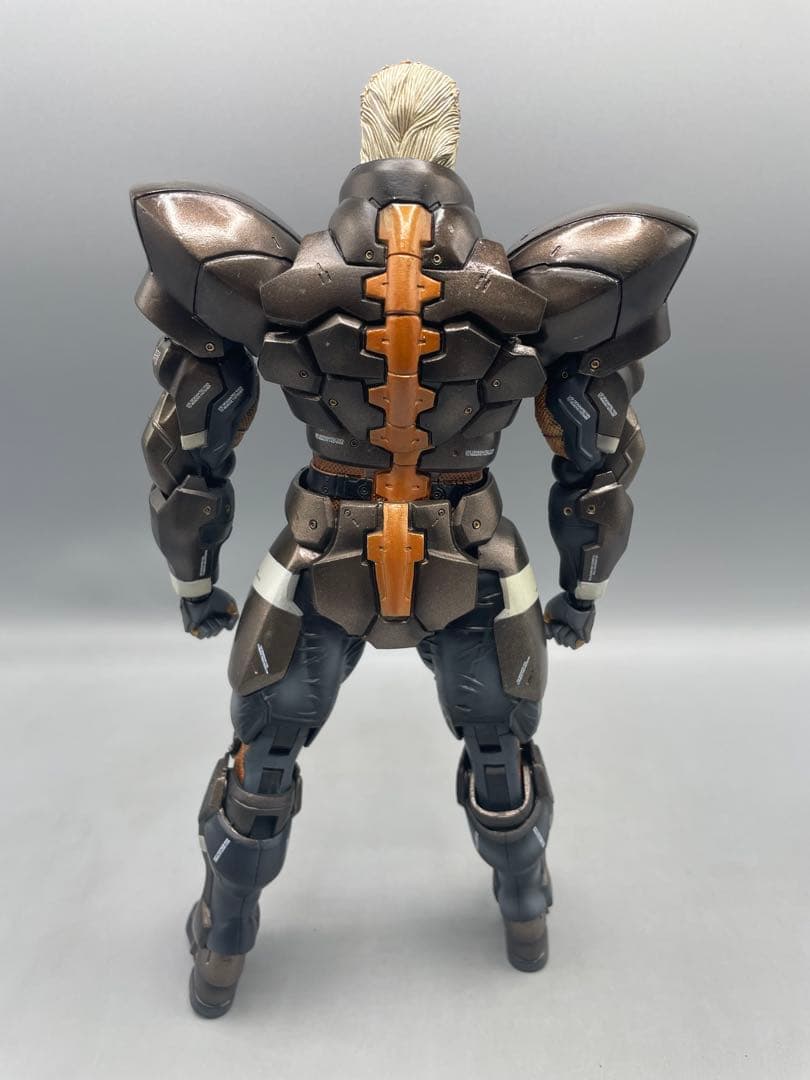 PLAY ARTS改 ソリダス・スネーク メタルギアソリッド 箱傷み