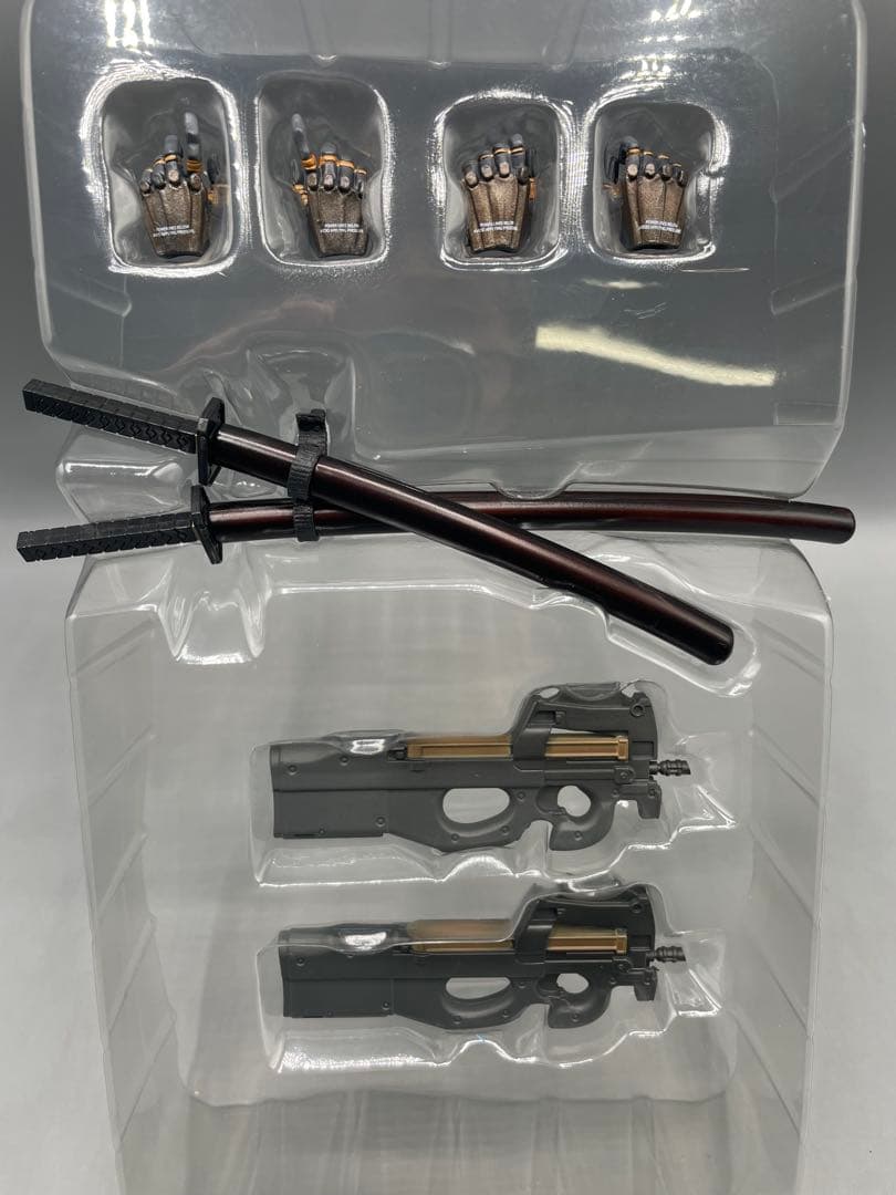 PLAY ARTS改 ソリダス・スネーク メタルギアソリッド 箱傷み