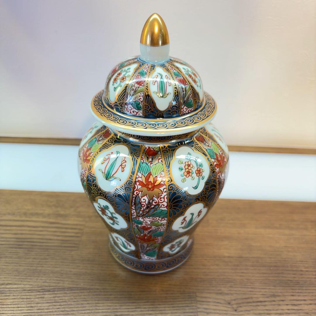 【SALE】有田焼 貴玉賓製 古伊万里更紗 沈香壺 蓋付き壺 金襴手 金彩