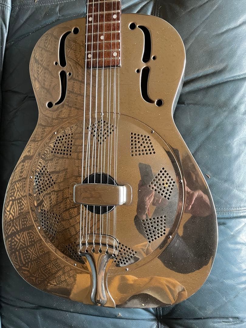 80年代メタルボディ・リゾネーターギター Histry ヒストリー製 型番不明