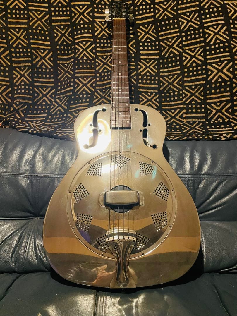 80年代メタルボディ・リゾネーターギター Histry ヒストリー製 型番不明