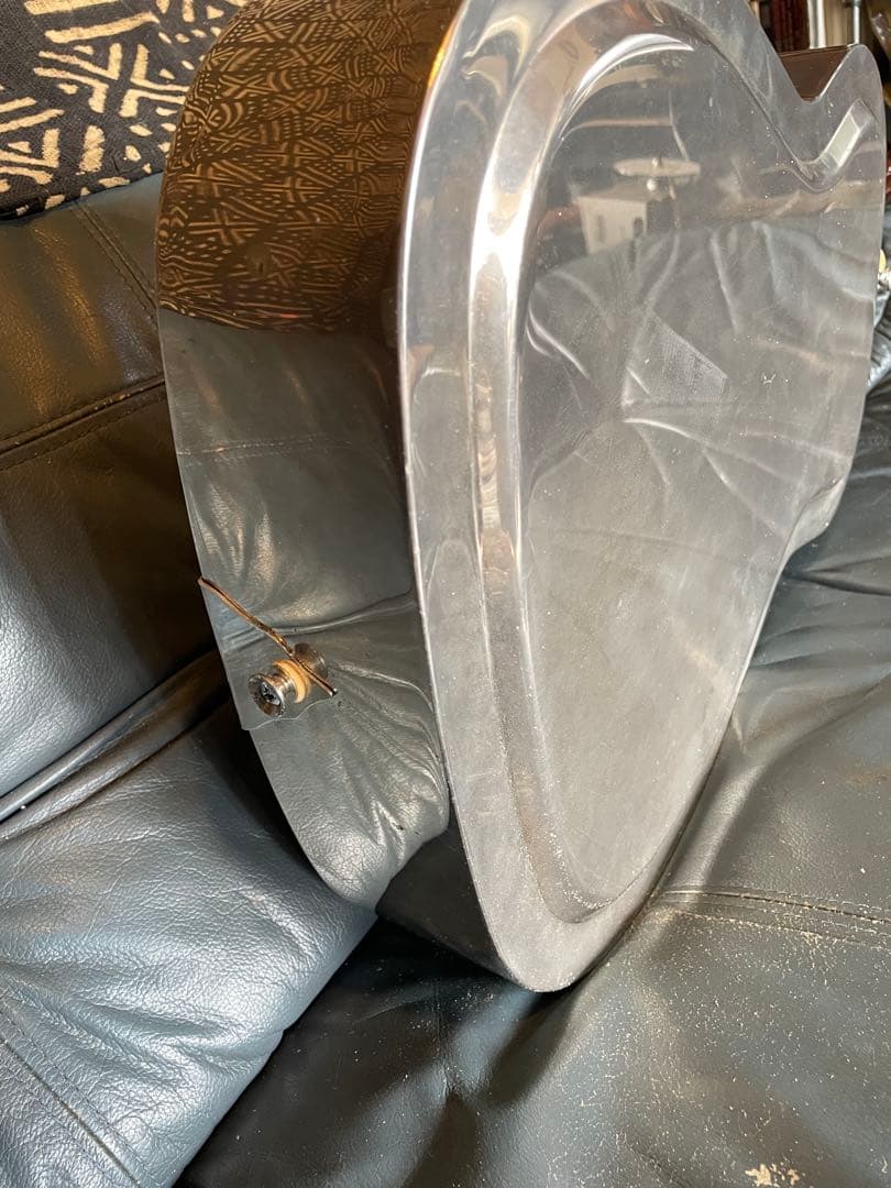 80年代メタルボディ・リゾネーターギター Histry ヒストリー製 型番不明