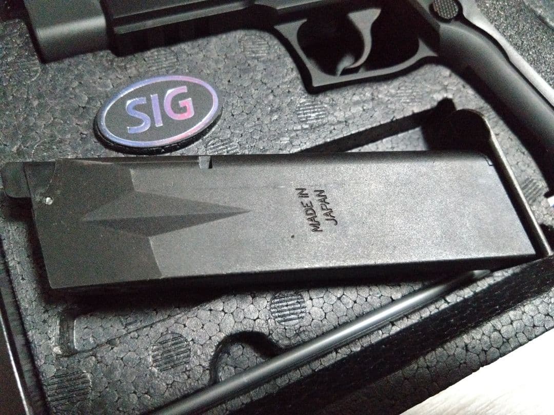 極美品 東京マルイ SIG SAUER P226 E2