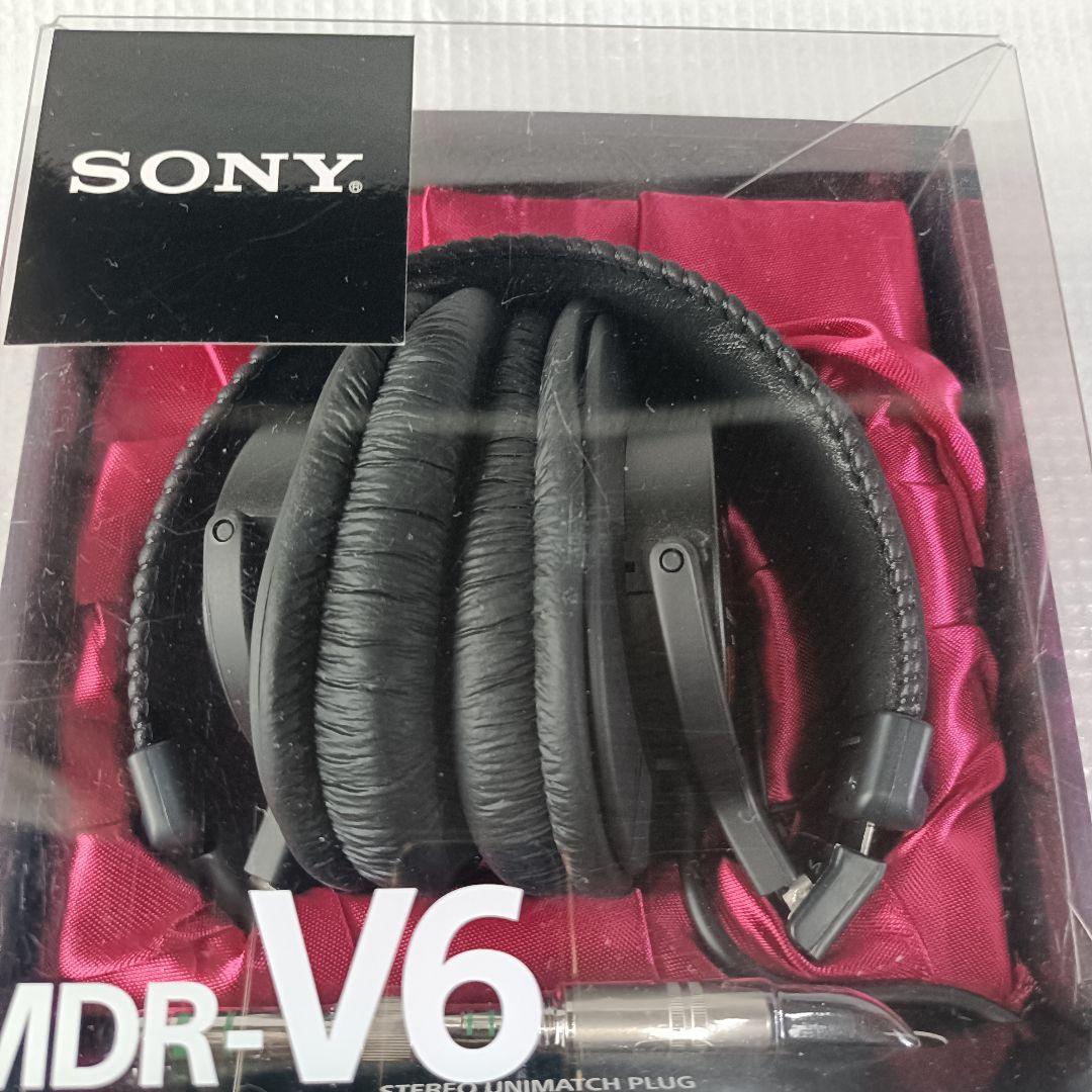 SONY MDR-V6 スタジオモニターヘッドホン 【新品未開封品】