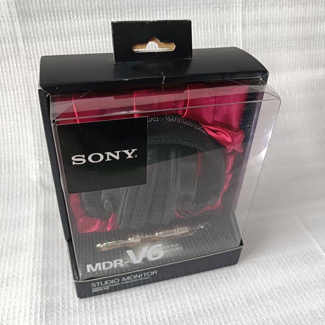 SONY MDR-V6 スタジオモニターヘッドホン 【新品未開封品】