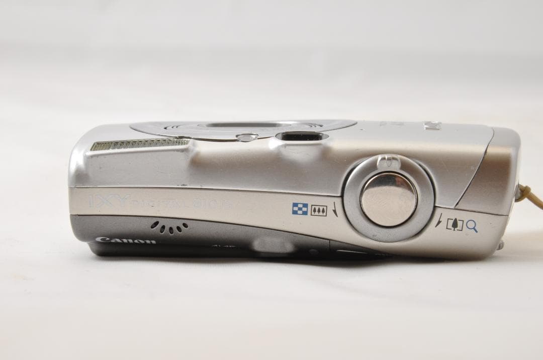 ■ 美品 ■ キャノン　Canon IXY DIGITAL 810 IS