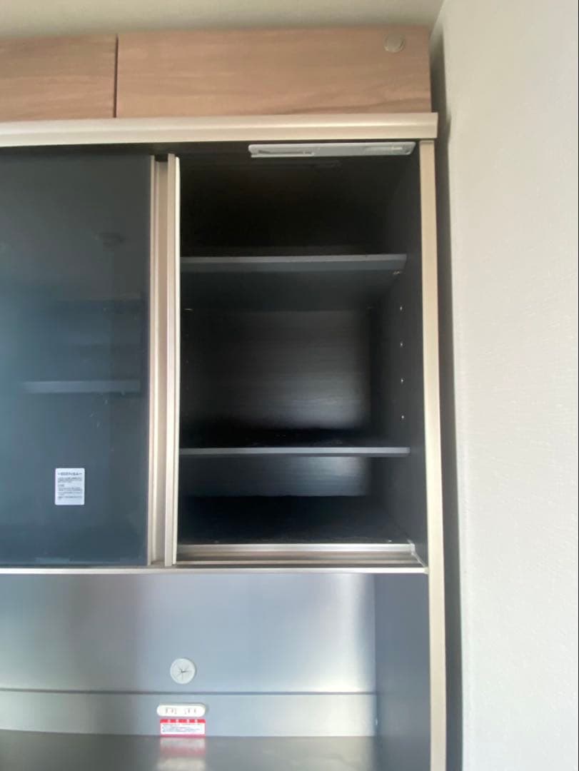 【週末限定セール】キッチン収納 食器棚 モダンデザイン【最終価格】