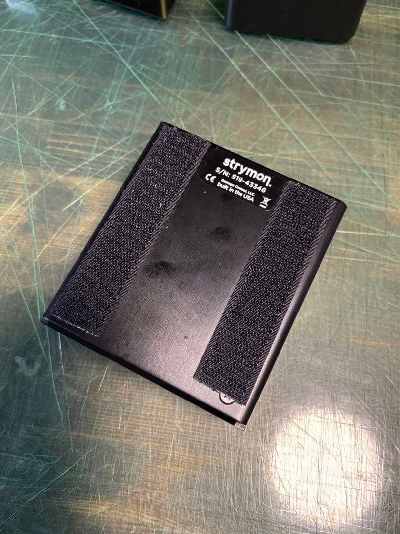 strymon FLINT V1 ストライモン　フリント　リバーブ