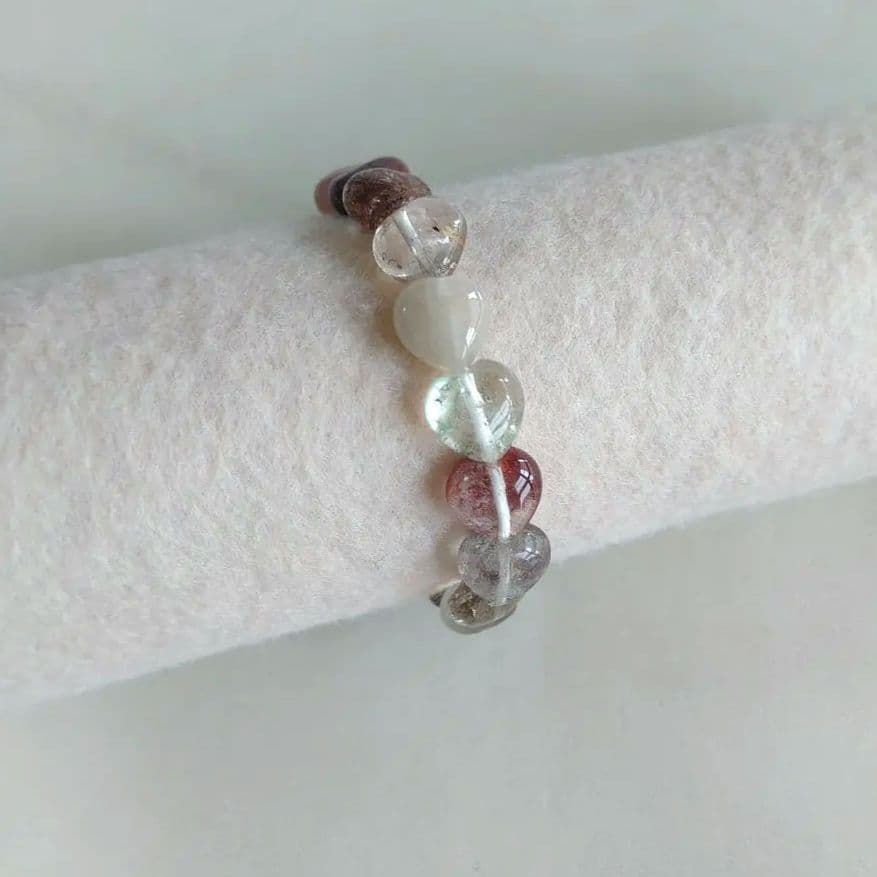 ハート　水晶　ルチル＆ガーデンクォーツミックス　天然石ブレスレット　素敵な逸品