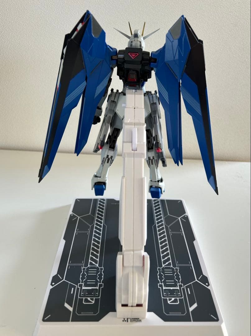 L BUILD フリーダムガンダム　メタルビルド