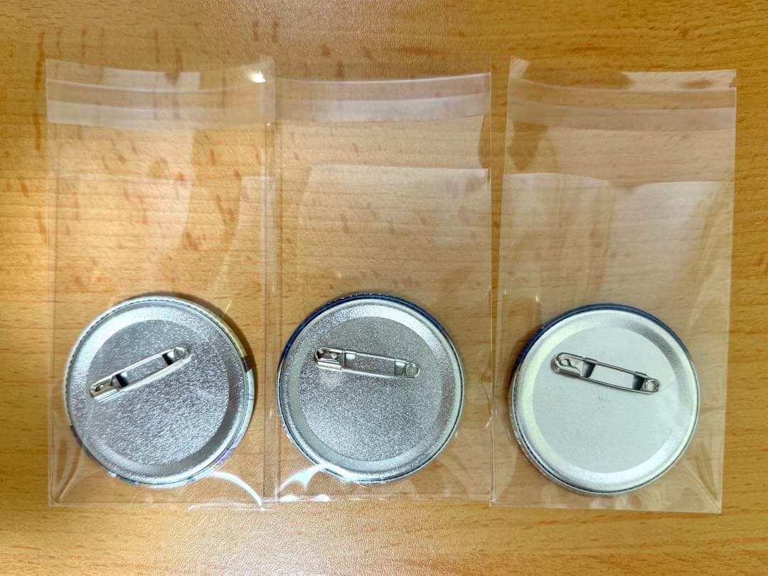 香賀美タイガ　缶バッジ　キンプリ展