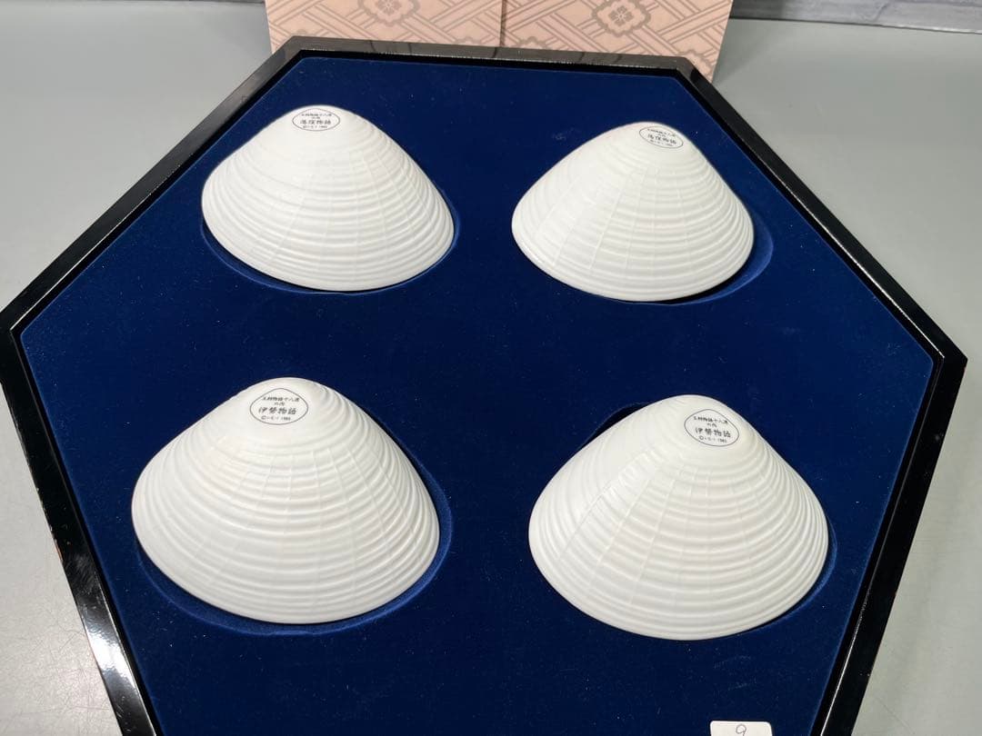 日本古典文学　十八種　36枚　貝桶　貝合わせ　磁器色絵皿　欠品無し　解説付き