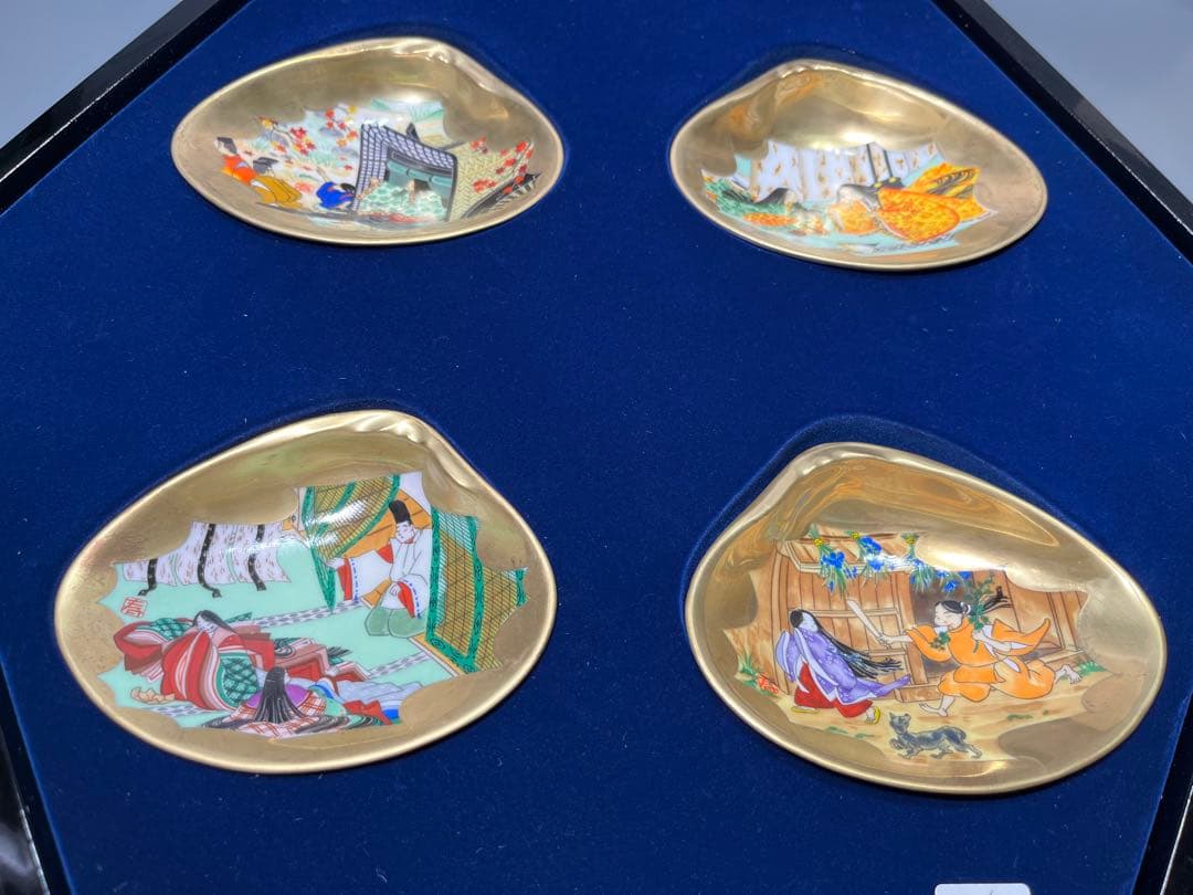 日本古典文学　十八種　36枚　貝桶　貝合わせ　磁器色絵皿　欠品無し　解説付き