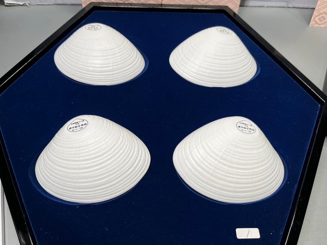 日本古典文学　十八種　36枚　貝桶　貝合わせ　磁器色絵皿　欠品無し　解説付き