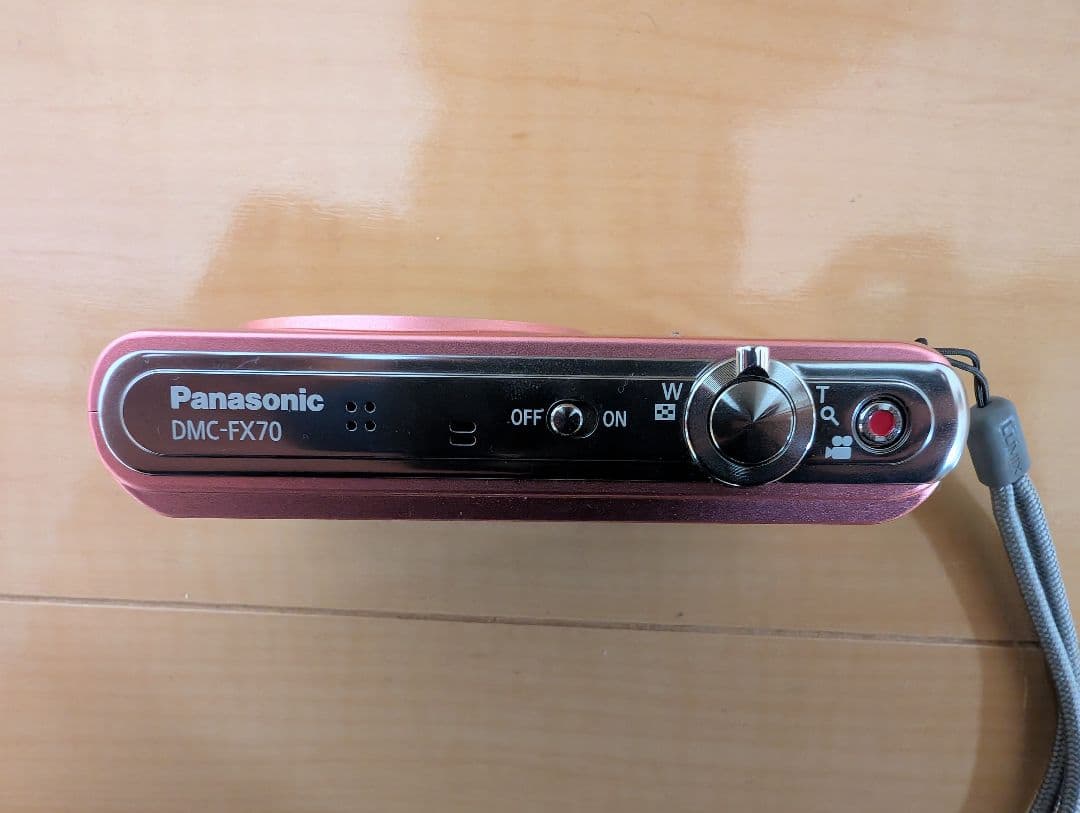 動作品 Panasonic DMC-FX70 デジタルカメラ LUMIX