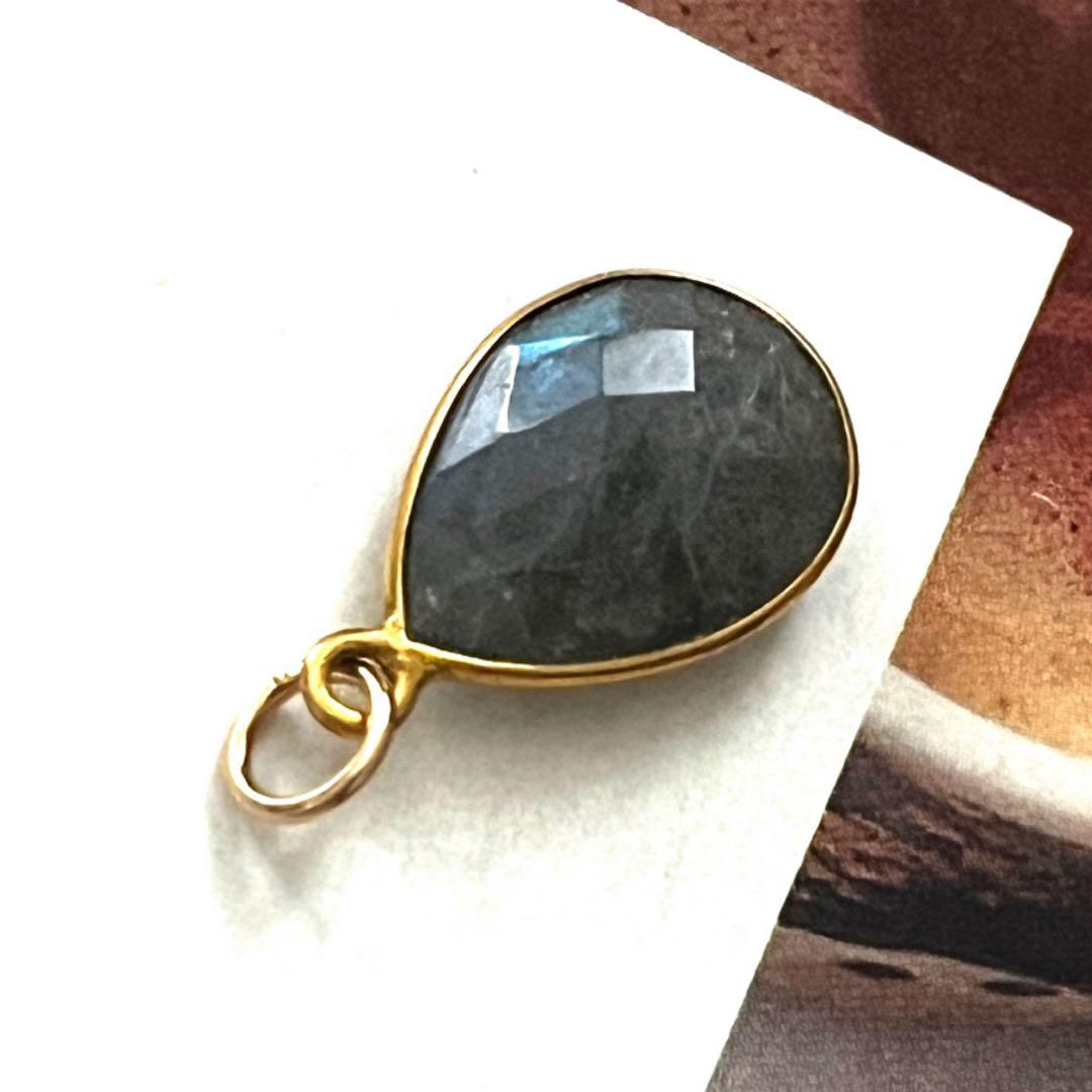 1点作品☆ ペアシェイプ型枠ラブラドライト14kgfネックレストップ