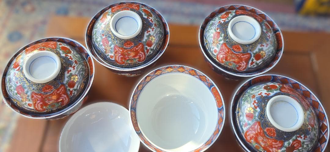 美濃焼龍峰窯　三洋陶器　金襴手花鳥円菓子碗５椀セット