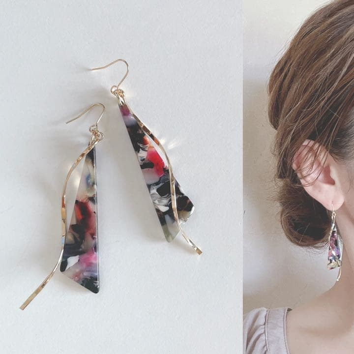 モザイク三角×ウェーブスティック♡ゴールド ハンドメイド イヤリング