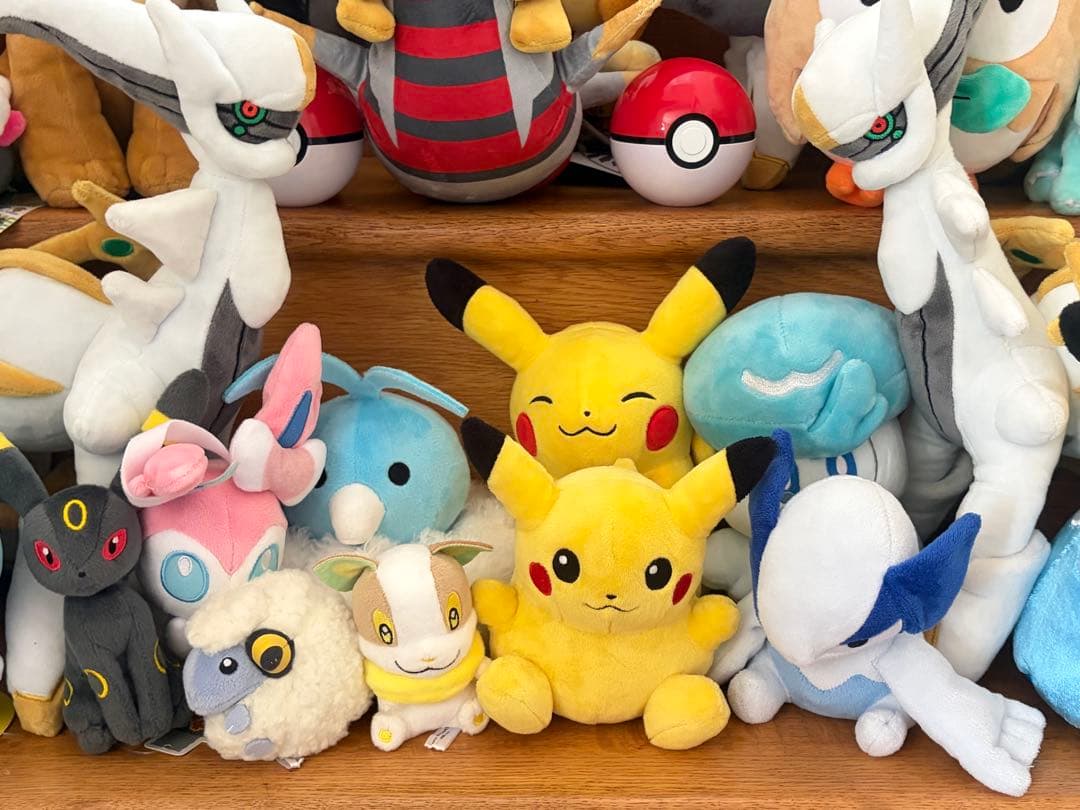 ポケモンセンター　ぬいぐるみ　51体　まとめ売り　希少　ギラティナ　アルセウス
