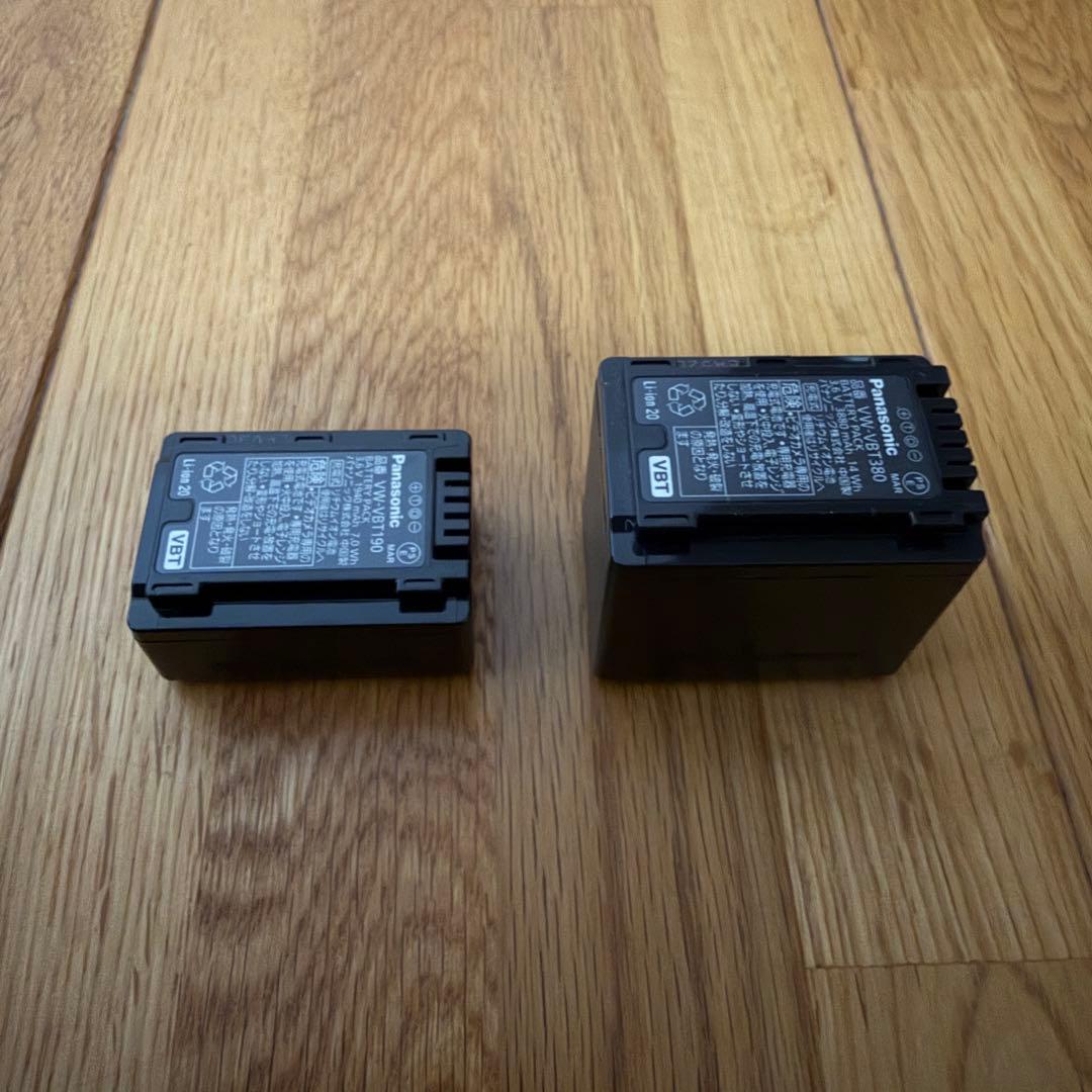 【希少品】パナソニック HC-W590MS ビデオカメラ 大容量バッテリー付き