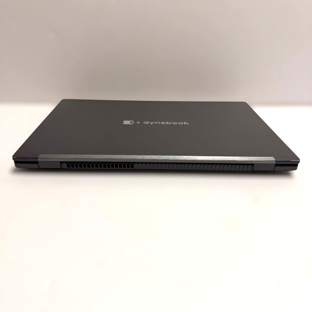 バッテリー最大容量97％ 東芝 dynabook i7 16GB 512GB