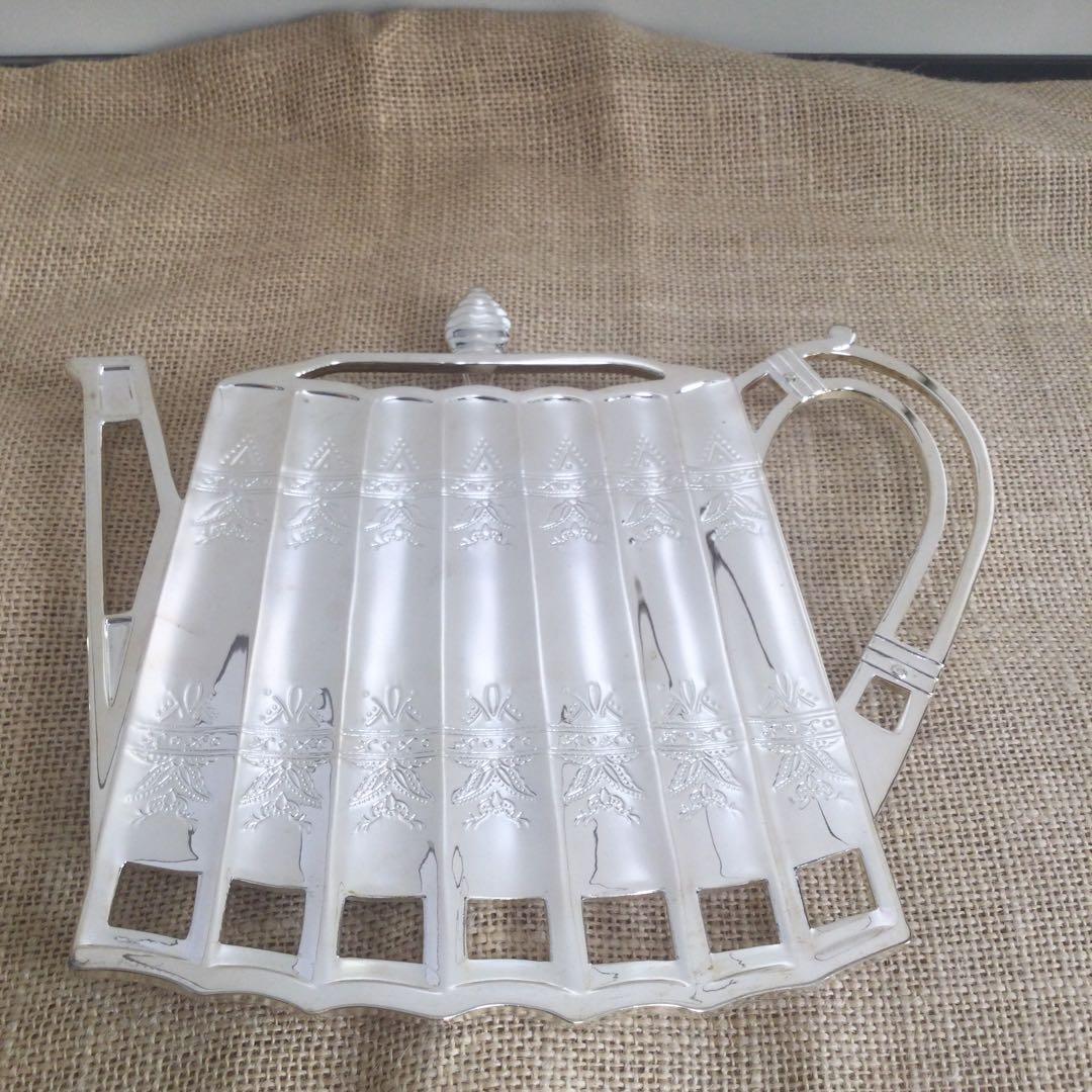 GODINGER ナプキン立て＆鍋敷き ティーポット型