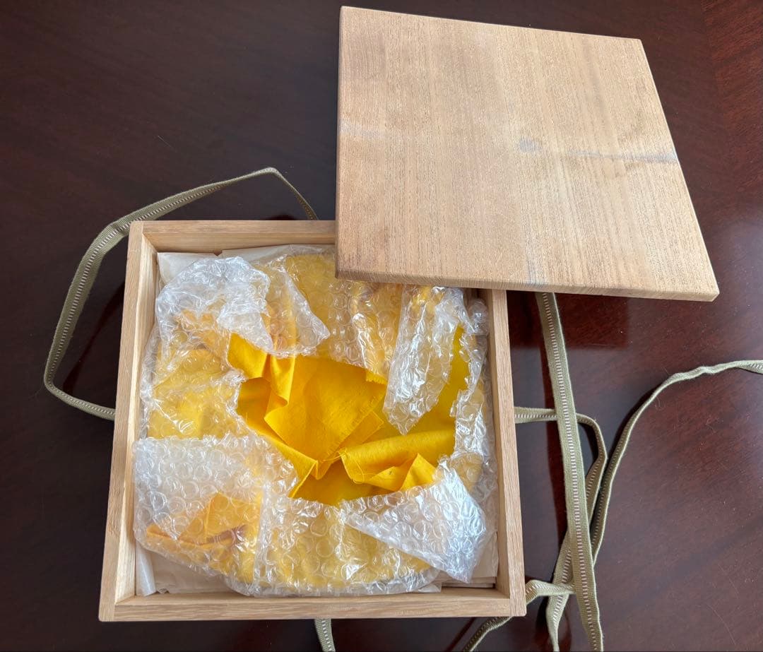 人間国宝 島岡達三 益子焼 象嵌赤絵草花文皿共箱