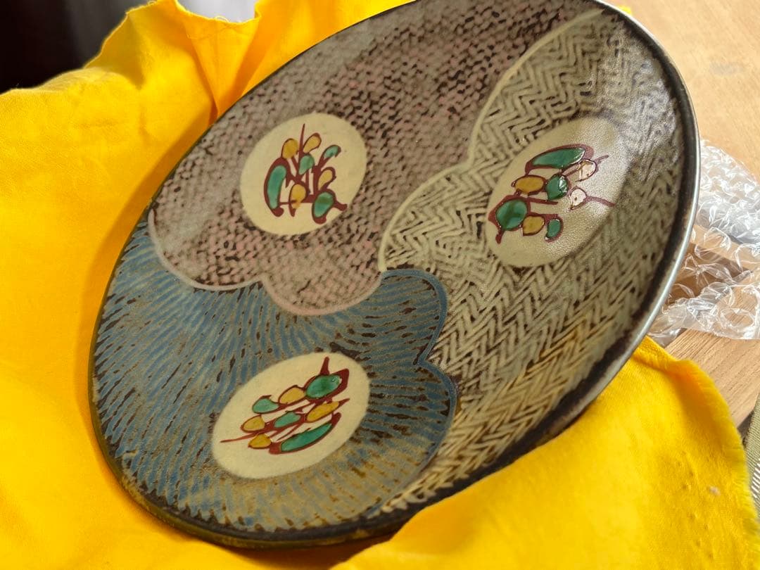 人間国宝 島岡達三 益子焼 象嵌赤絵草花文皿共箱