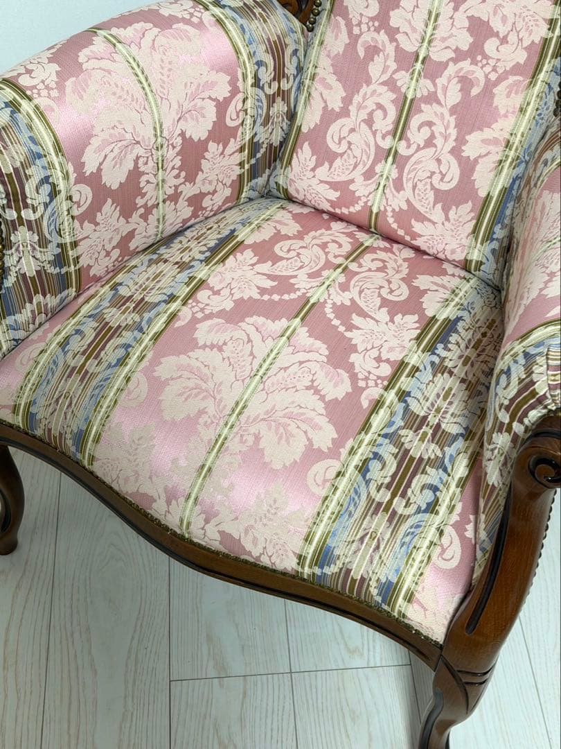 クラシックイタリア製 ロココ猫脚 1人ソファアームチェア