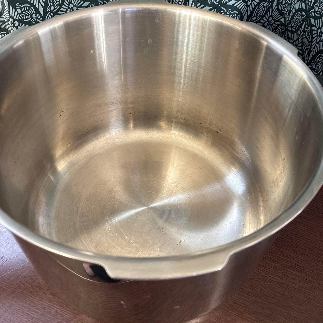 ステンレス圧力鍋. 5-5L