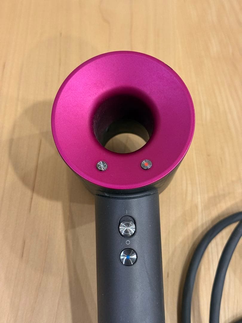 Dyson ヘアドライヤー HD01