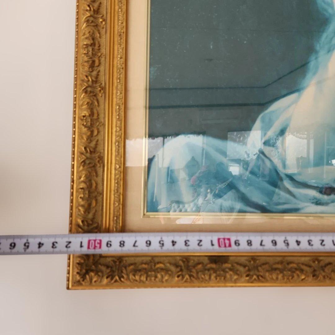 青色の女性肖像画 金色フレーム