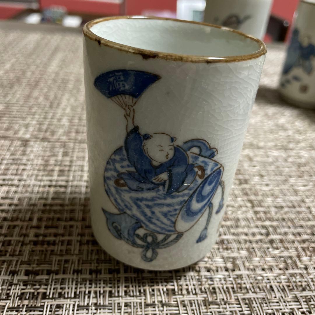 唐子（からこ）三川内焼（みかわちやき）の湯のみと角皿のセット