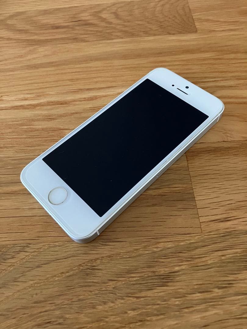 iPhone SE 第一世代 Silver シルバー 32 GB