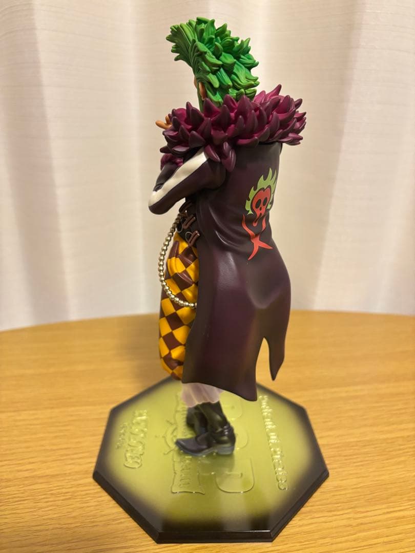 POP ワンピースLIMITED EDITIONバルトロメオ フィギュア