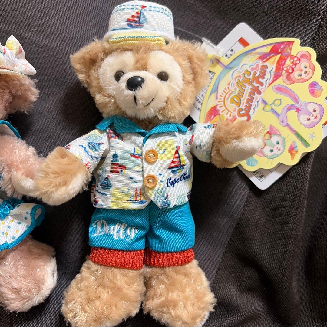 ダッフィー　シェリーメイ サニーファン　ぬいぐるみバッジ