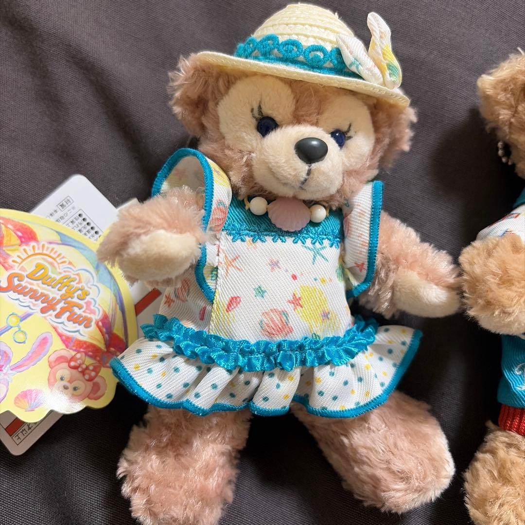 ダッフィー　シェリーメイ サニーファン　ぬいぐるみバッジ
