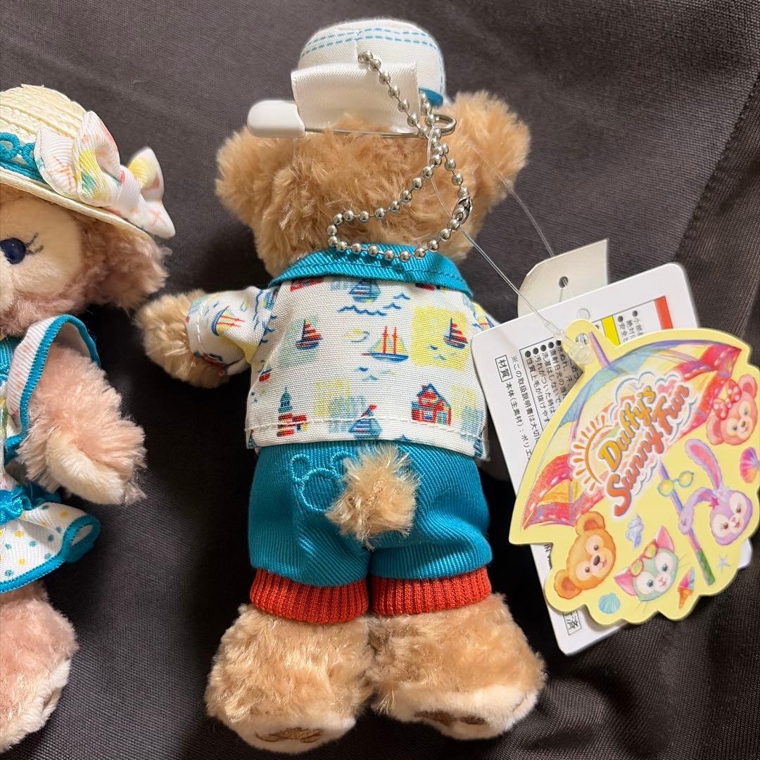 ダッフィー　シェリーメイ サニーファン　ぬいぐるみバッジ