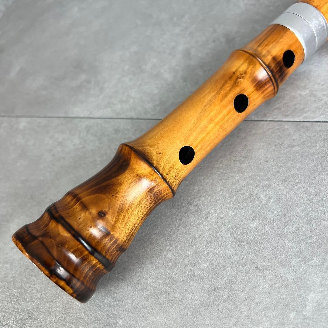 蝴蝶宝　尺八　琴古流　唄口バチ型　1尺5寸　木製　節あり　印あり　現状品