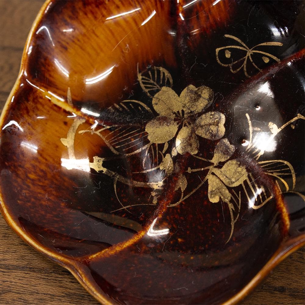 布志名焼 民芸 小皿4枚 桜型 桜絵 金彩 鉄釉