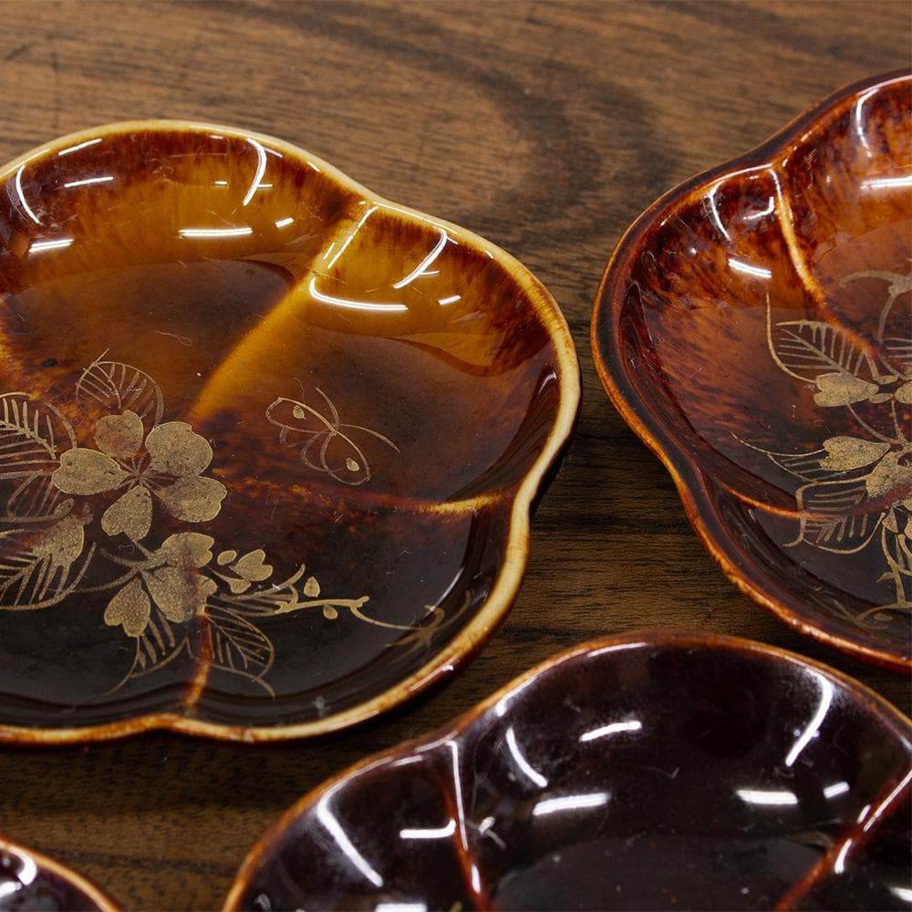 布志名焼 民芸 小皿4枚 桜型 桜絵 金彩 鉄釉