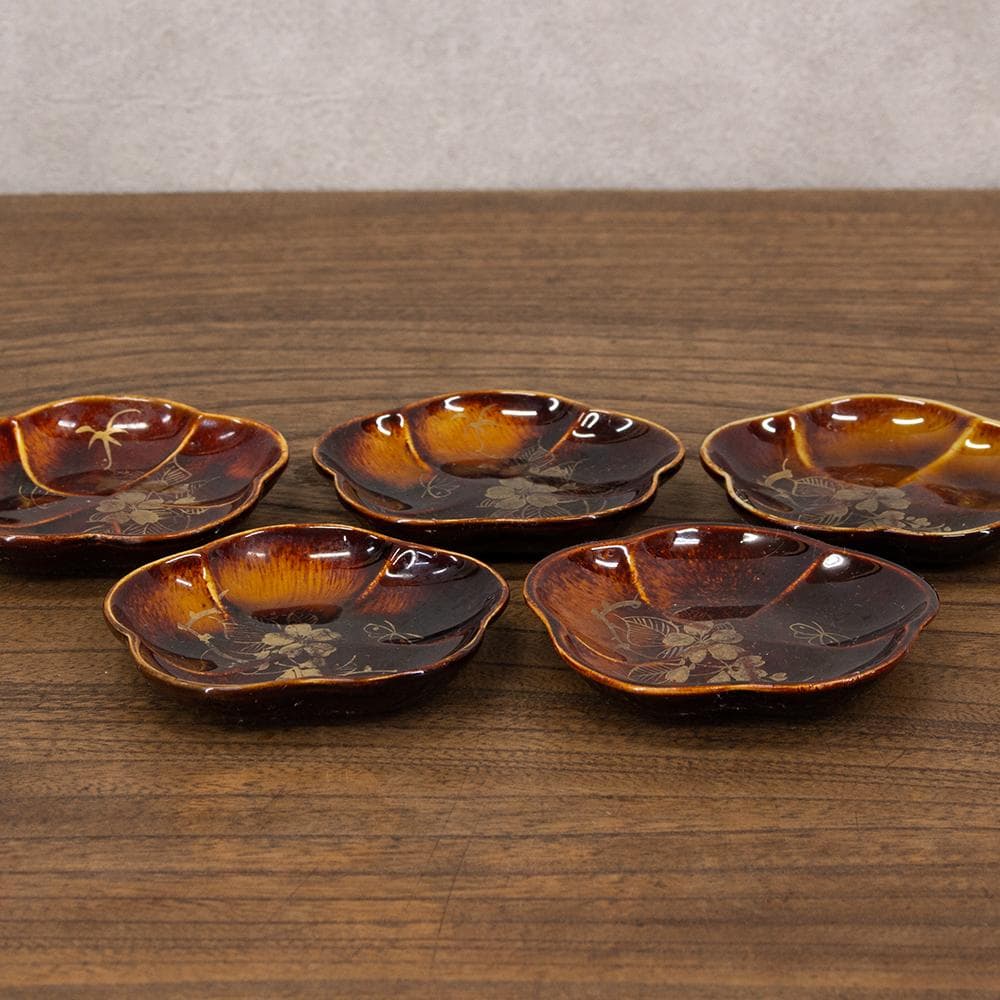 布志名焼 民芸 小皿4枚 桜型 桜絵 金彩 鉄釉