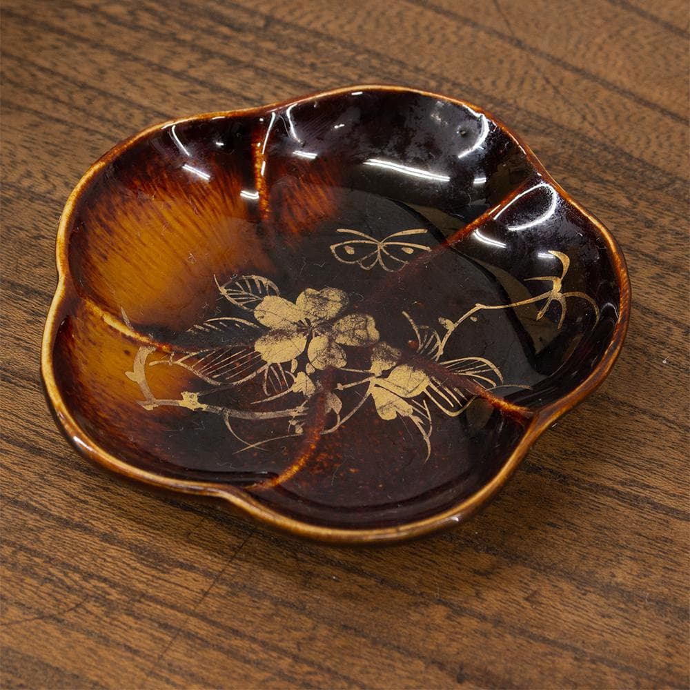 布志名焼 民芸 小皿4枚 桜型 桜絵 金彩 鉄釉