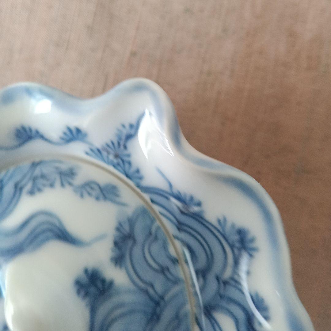 三川内焼　染付貝形蓋物　調味料入れ　平戸焼　栄螺型　流水　海藻　水草　海