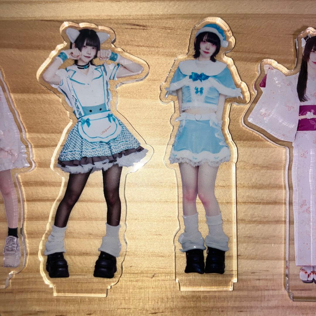 アクリルスタンド