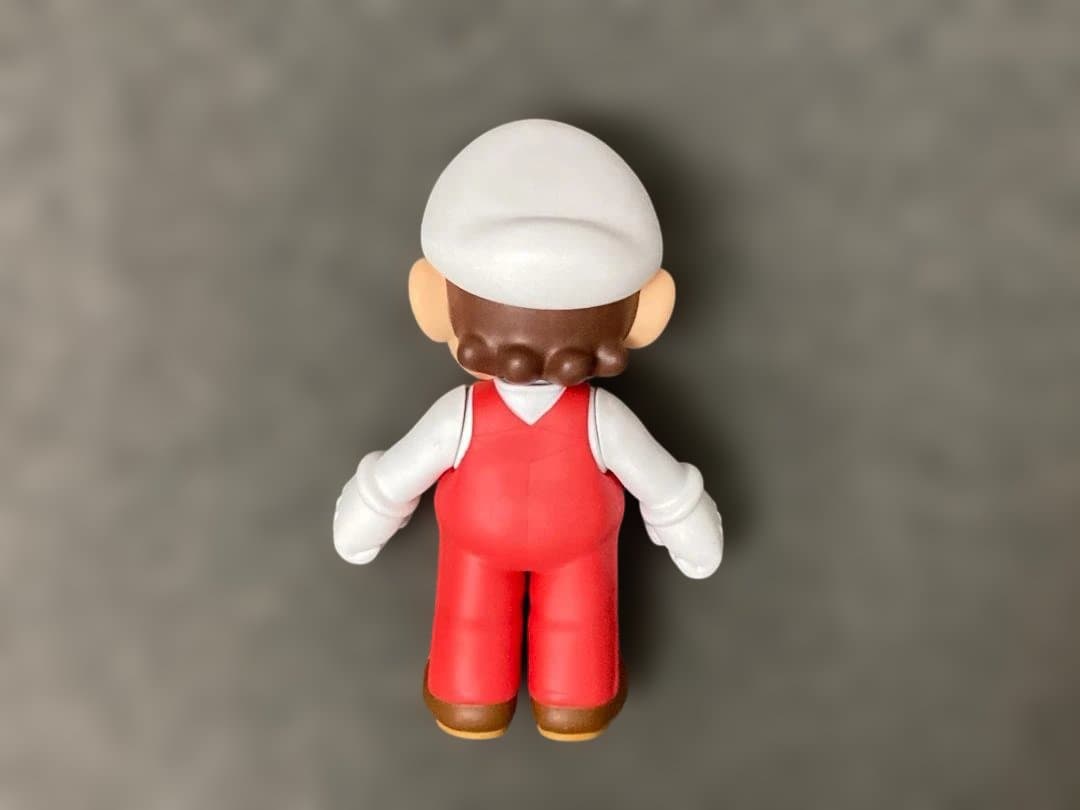 スーパーマリオ　レアフィギュア 2006年　白　フラワー