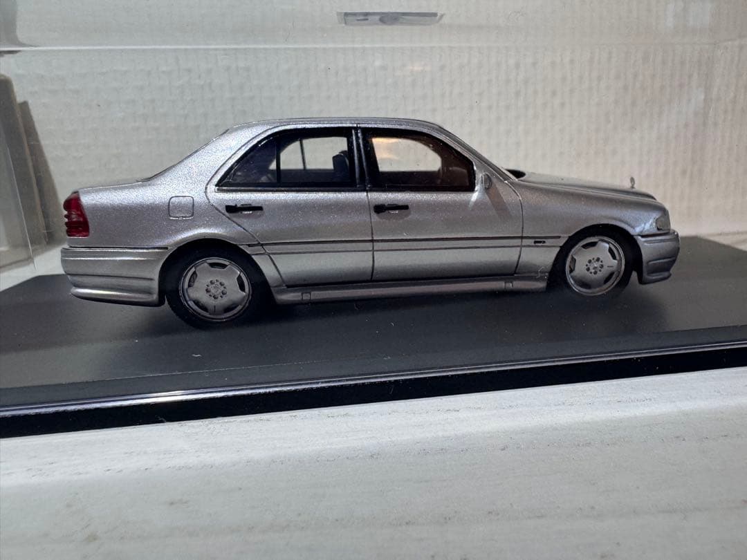 Mercedes-Benz C 36 AMG (W202) ミニカー