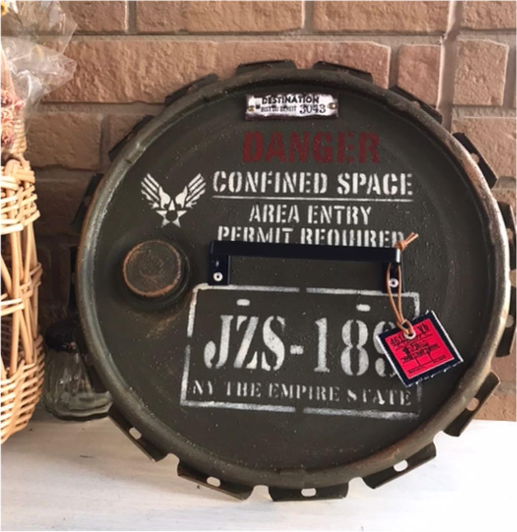 リメイク缶　デザインボード　蓋型