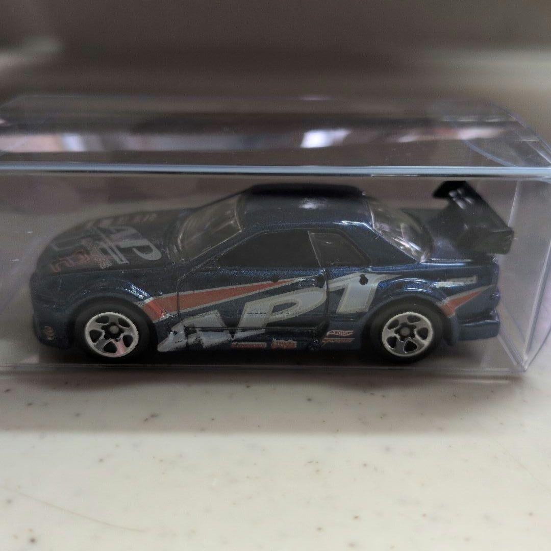 ホットウィール！スカイラインGT-R！９台セット！クリアケース付き！